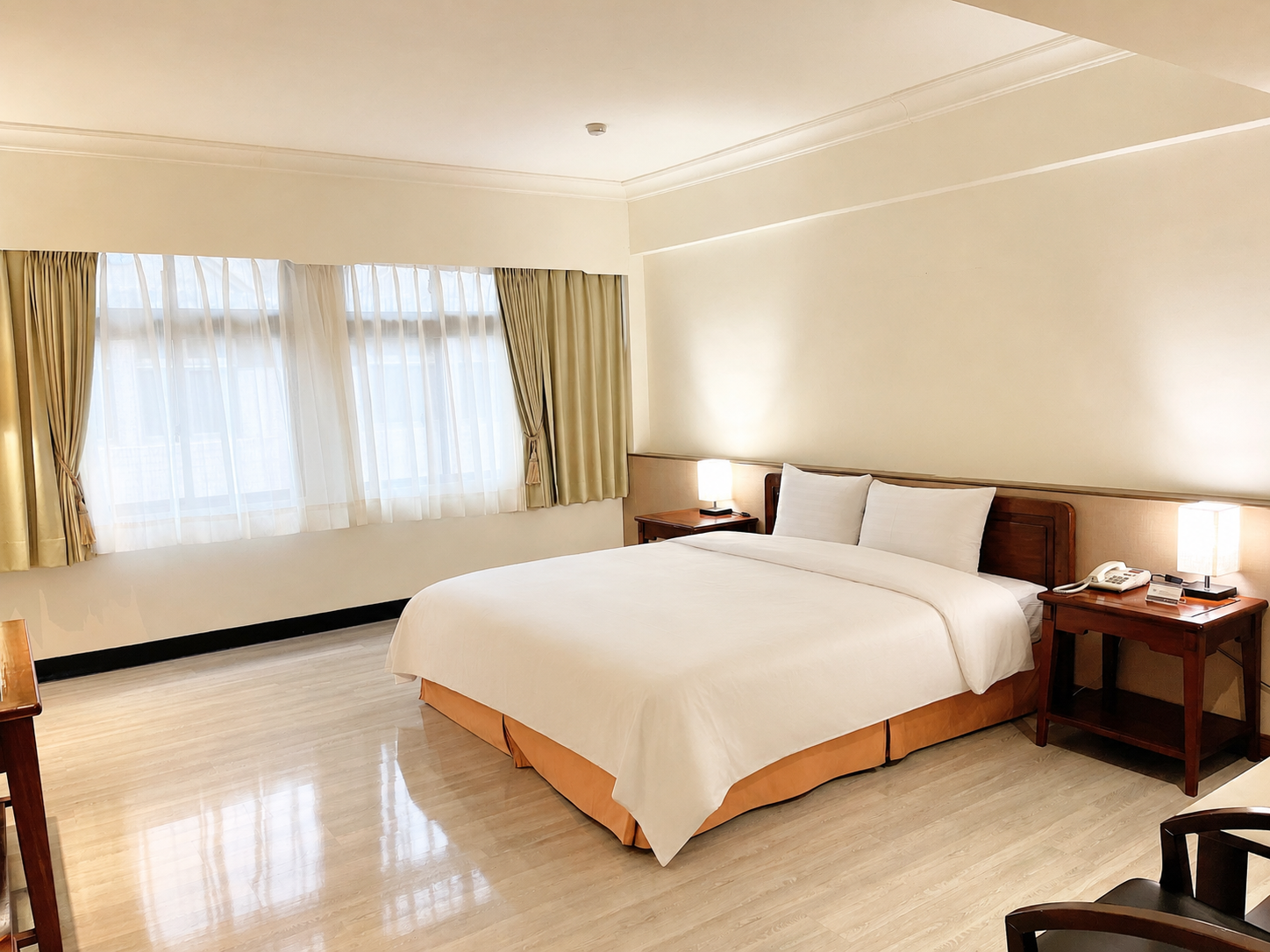 ALL_room_26E19_PPzpPjWBNg